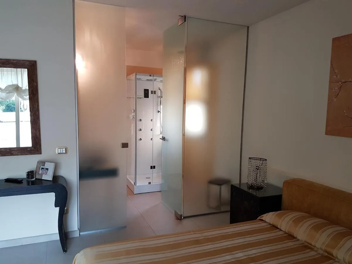 Nocleg ze śniadaniem La Villa Desenzano Desenzano del Garda