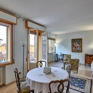 Charlothause , Bologna Italien